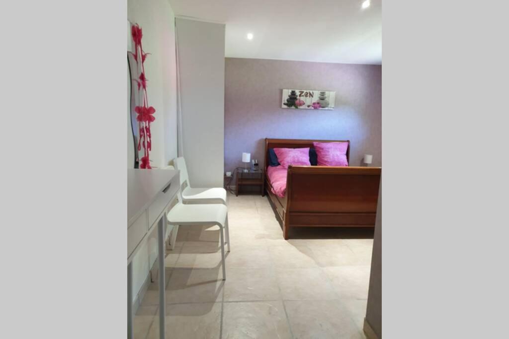 Agreable Logement Pour 4 Pers A Deux Pas De Verdun Apartment Haudainville ภายนอก รูปภาพ