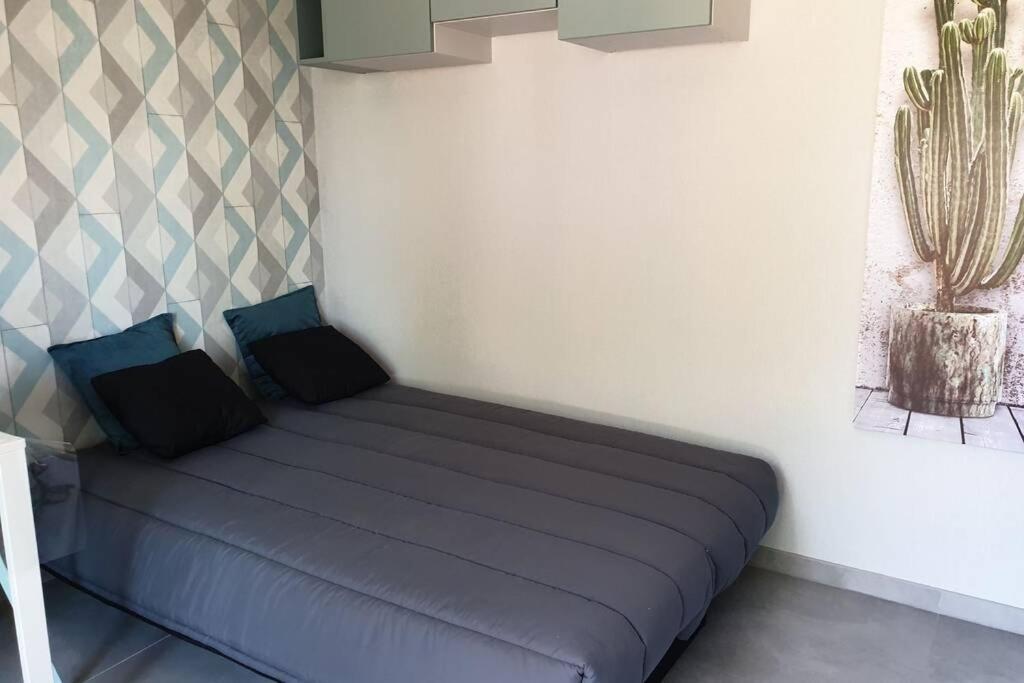 Agreable Logement Pour 4 Pers A Deux Pas De Verdun Apartment Haudainville ภายนอก รูปภาพ